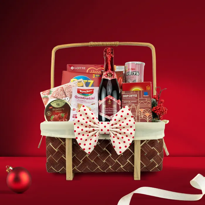 Festive Grandeur Basket